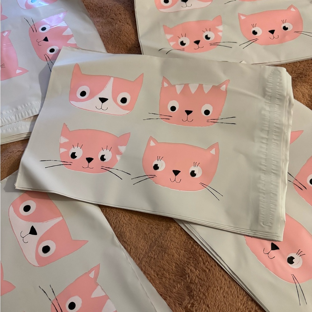Cute Pink Cat Print Shipping bags.